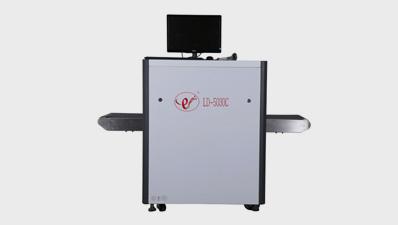 快遞安檢機(jī)如何檢測包裹中的危險(xiǎn)品?