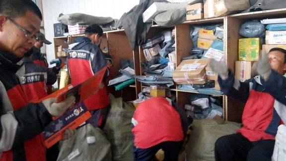 智能安檢機(jī)系統(tǒng)火眼金睛檢出違禁物品